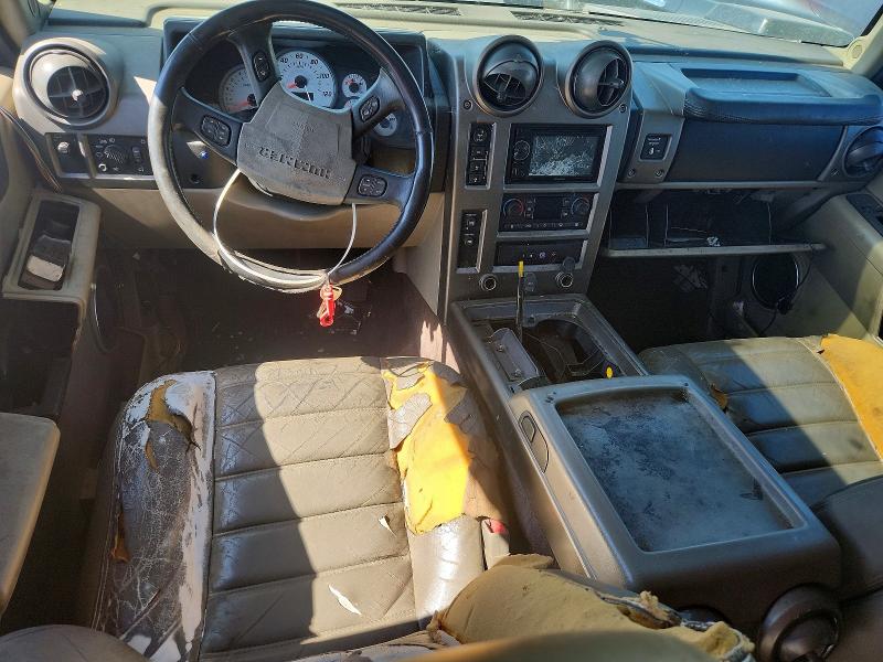 2003 Hummer H2 VIN 5GRGN23U53H102439 COPART salvage auction — ALL OVER, Tx - Salvage Vehicle Title, sold $250 on 2026-07-08 (photo 8)