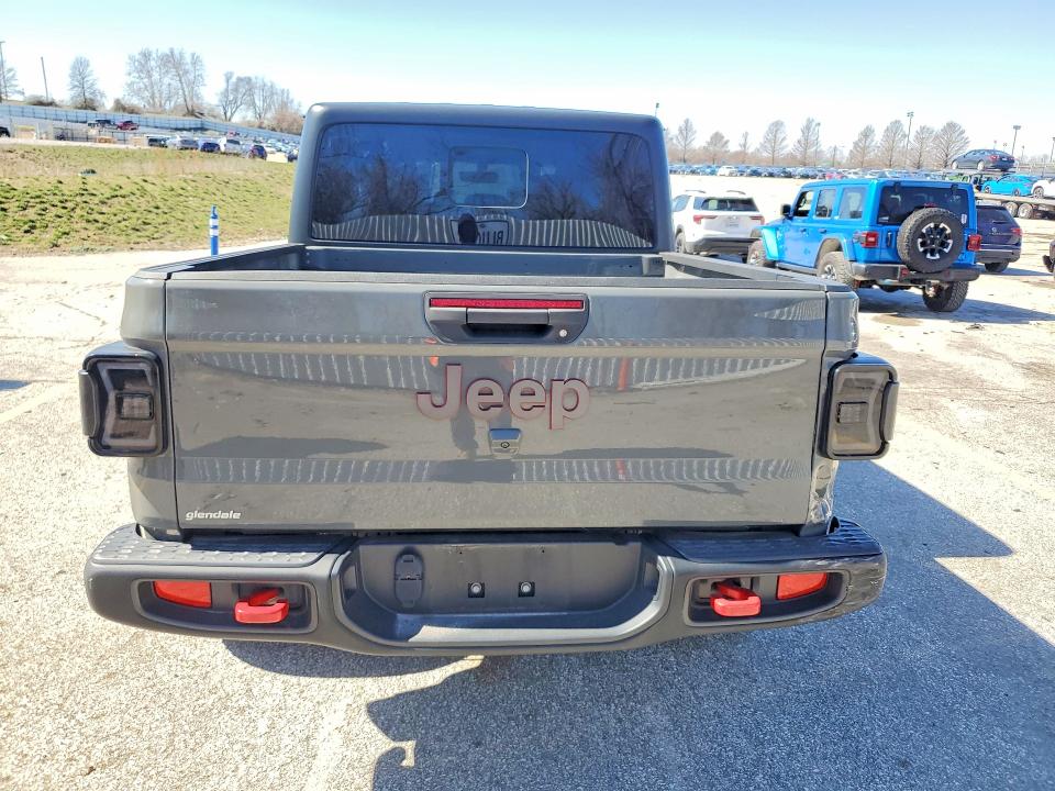 2022 Jeep Gladiator VIN 1C6JJTBG8NL131431 COPART salvage auction — REAR END, Mo - Certificate Of Title, sold $28,250 on 2026-07-09 (photo 6)