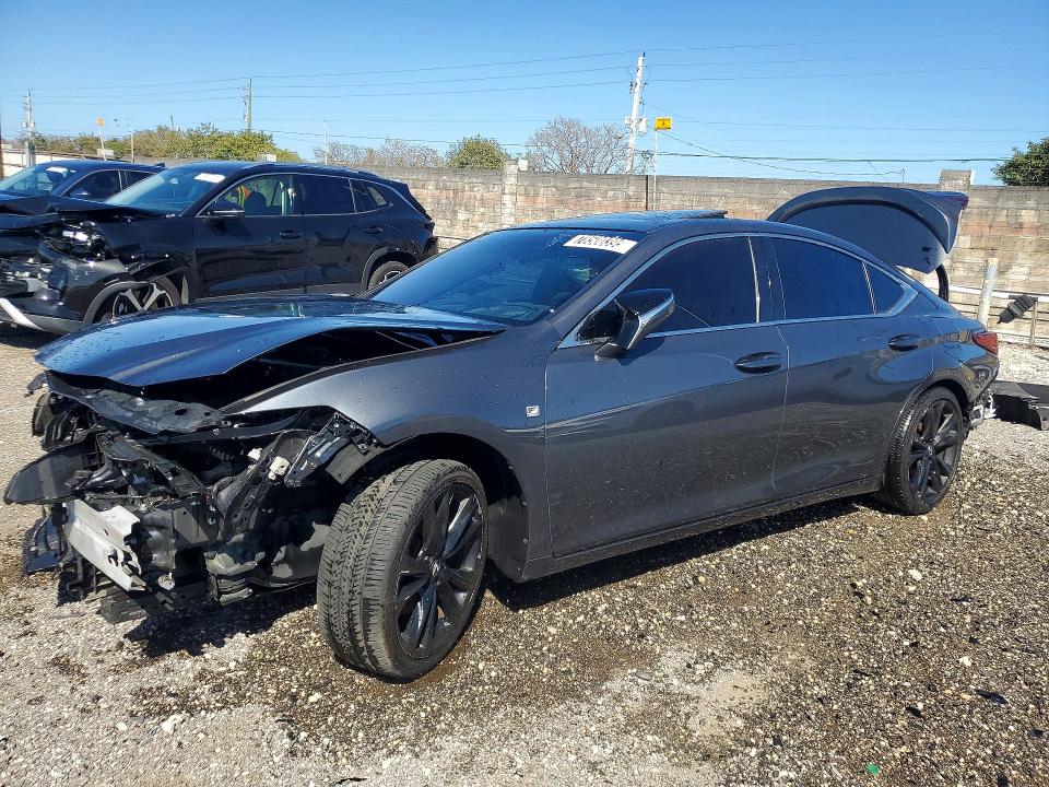 2022 Lexus Es 350 VIN 58AGZ1B14NU124924 COPART salvage auction — FRONT END, Fl - Certificate Of Title, sold $8,800 on 2026-07-16 (photo 1)