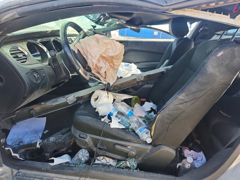 2014 Ford Mustang VIN 1ZVBP8CFXE5299121 COPART salvage auction — ROLLOVER, TX - NONREPAIRABLE TITLE, sold $2,400 on 2026-07-06 (photo 7)