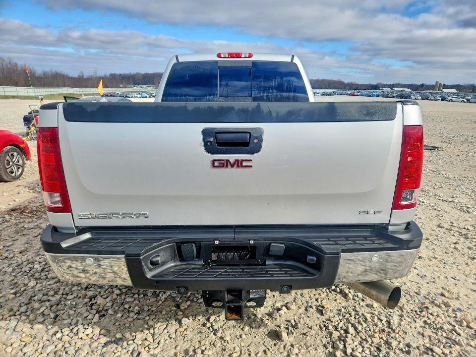 2013 Gmc SIERRA VIN 1GT120E87DF111337 COPART salvage auction — FRONT END, In - Certificate Of Title, sold $7,700 on 2026-07-30 (photo 6)