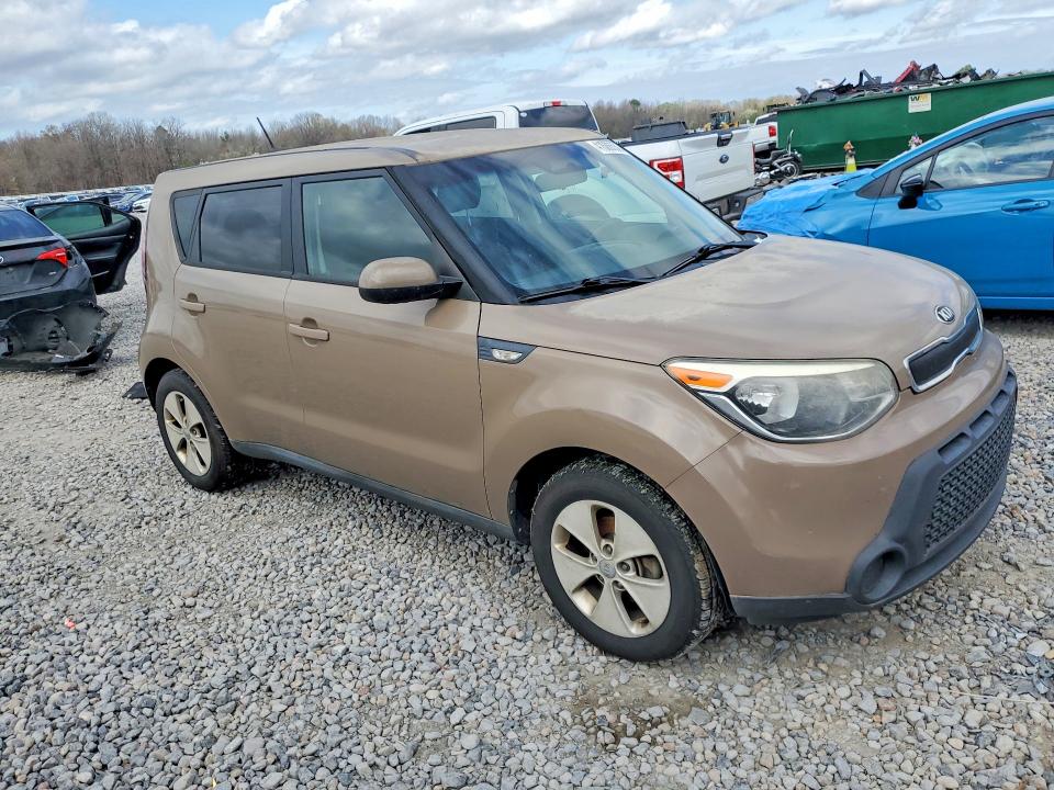 2014 Kia Soul VIN KNDJN2A21E7067819 COPART salvage auction — NORMAL WEAR, Tn - Salvage Certificate, sold $400 on 2026-07-14 (photo 4)