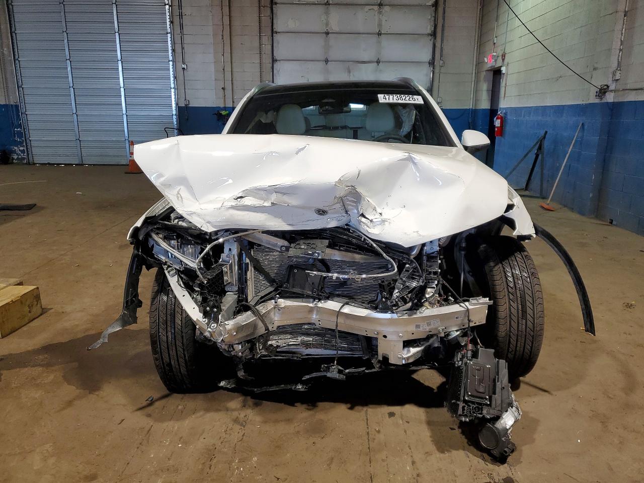2026 Mercedes-Benz GLC-Class VIN W1NKM4HB7TF475617 COPART salvage auction — Front End, MI - CERT OF TITLE-SALVAGE VEHICLE, sold $9,700 on 2026-06-30 (photo 5)