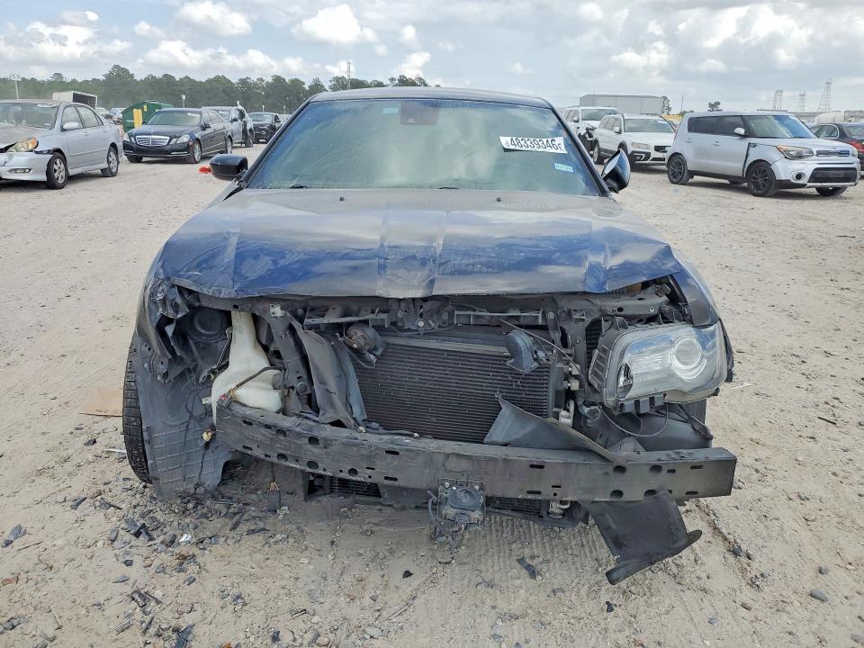 2018 Chrysler 300 VIN 2C3CCABG6JH223911 COPART salvage auction — FRONT END, Tx - Salvage Vehicle Title, sold $150 on 2026-07-21 (photo 5)