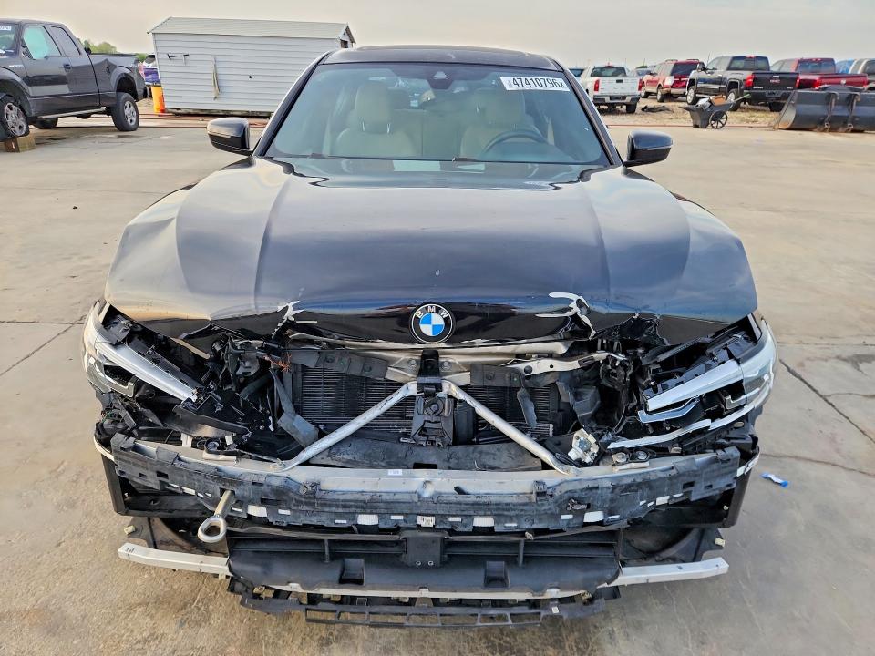 2019 BMW 3er VIN WBA5R1C56KAK06619 COPART salvage auction — FRONT END, Tx - Certificate Of Title, sold $10,600 on 2026-07-02 (photo 5)
