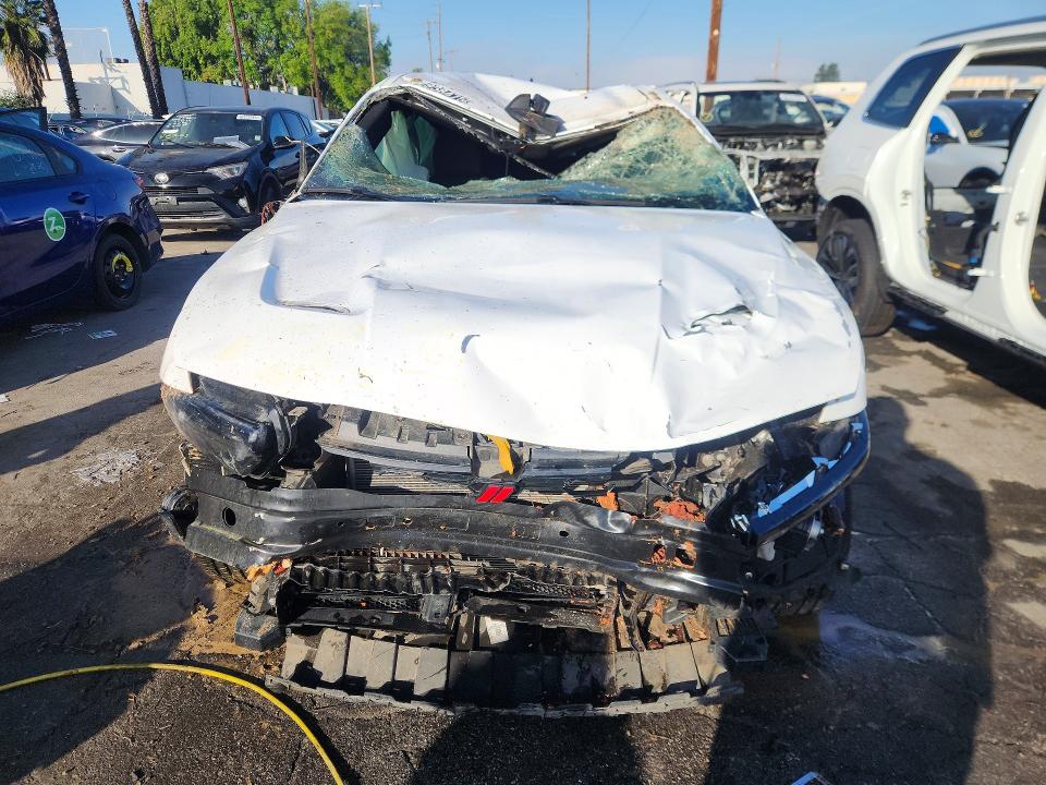 2024 Dodge Hornet VIN ZACPDFCW4R3A31787 COPART salvage auction — ROLLOVER, Ca - Non-Repairable Vehicle Cert, sold $1,450 on 2026-07-28 (photo 5)