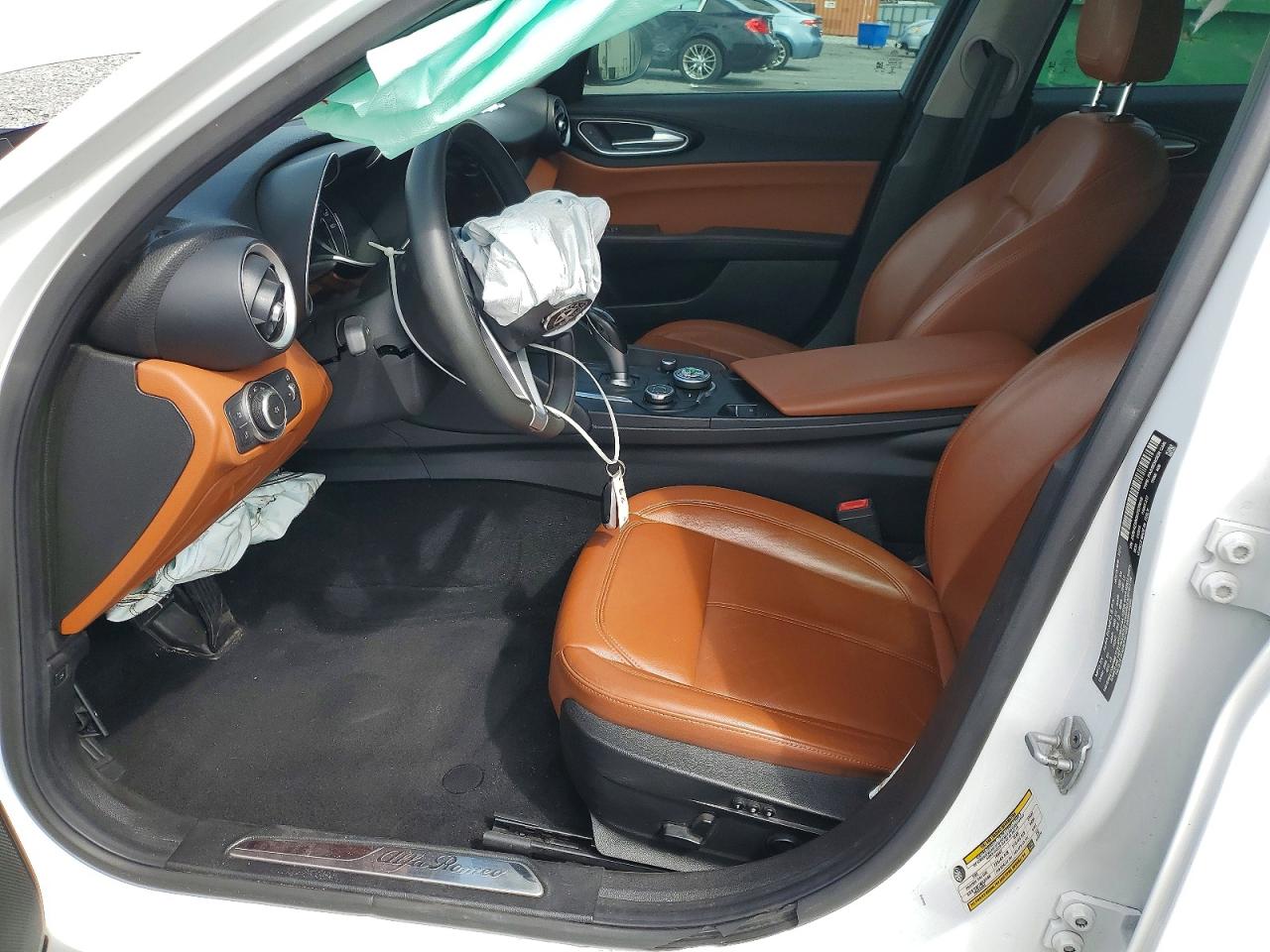 2017 Alfa romeo Giulia VIN ZARFAEBN3H7535619 COPART salvage auction — Front End, FL - CERT OF TITLE SLVG REBUILDABLE, sold $3,450 on 2026-06-24 (photo 7)