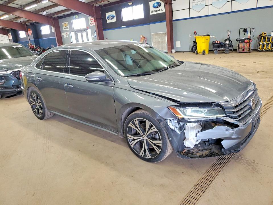 2021 Volkswagen Passat VIN 1VWSA7A32MC001921 COPART salvage auction — FRONT END, NY - CERTIFICATE OF TITLE, sold $7,400 on 2026-07-27 (photo 4)