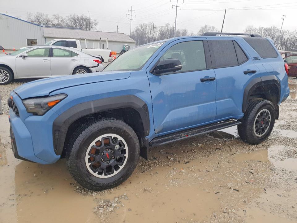 2025 Toyota 4runner VIN JTEVA5BR0S5024845 COPART salvage auction — Front End, OH - CERT OF TITLE-SALVAGE, sold $25,750 on 2026-06-12 (photo 1)