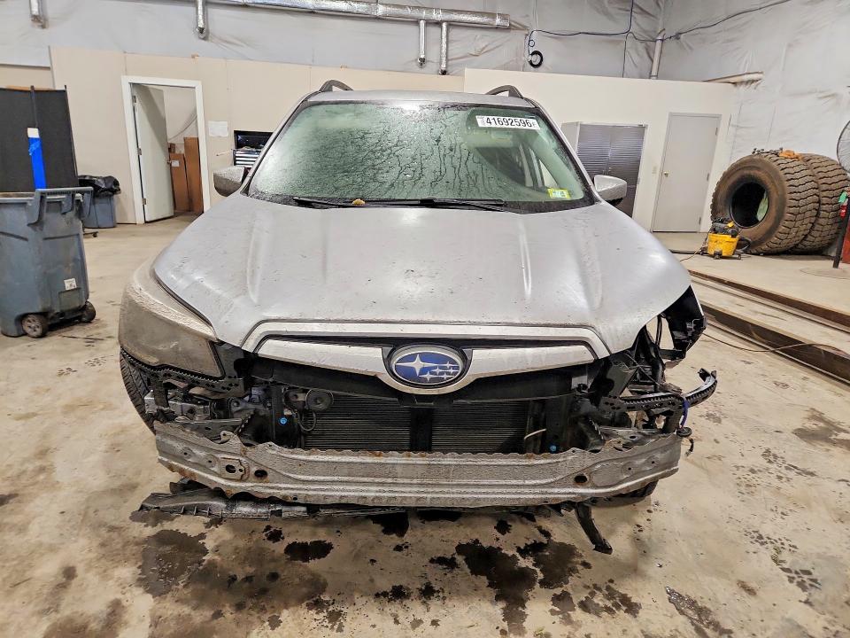 2019 Subaru Forester VIN JF2SKAEC9KH545874 COPART salvage auction — FRONT END, Salvage Title, sold $1,500 on 2026-07-20 (photo 5)