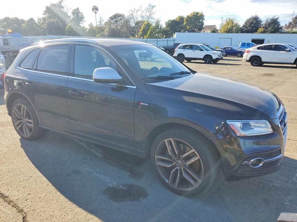 2014 Audi Q5 VIN WA1CGAFP0EA067017 COPART salvage auction — MECHANICAL, Ok - Dis/Dlr/Exp Only Clean Title, sold $3,600 on 2026-07-24 (photo 4)