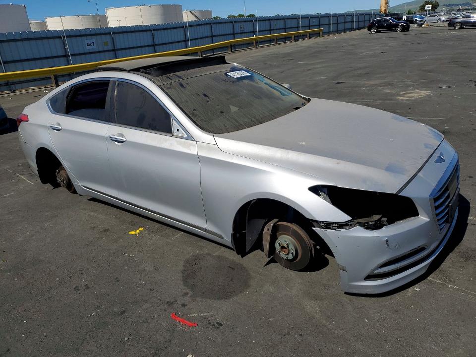 2015 Hyundai Genesis VIN KMHGN4JE5FU035826 COPART salvage auction — VANDALISM, Salvage Title, sold $1,350 on 2026-07-20 (photo 4)