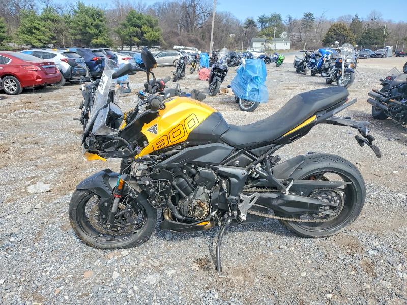 2026 Triumph motorcycle Tiger VIN SMTL25P11TTCL0519 COPART salvage auction — FRONT END, PA - CERTIFICATE OF SALVAGE, sold $225 on 2026-07-30 (photo 3)