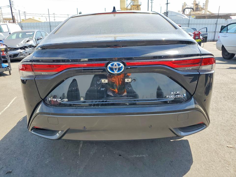 2021 Toyota Mirai VIN JTDAAAAA3MA002002 COPART salvage auction — SIDE, CA, sold $1,400 on 2026-07-13 (photo 6)