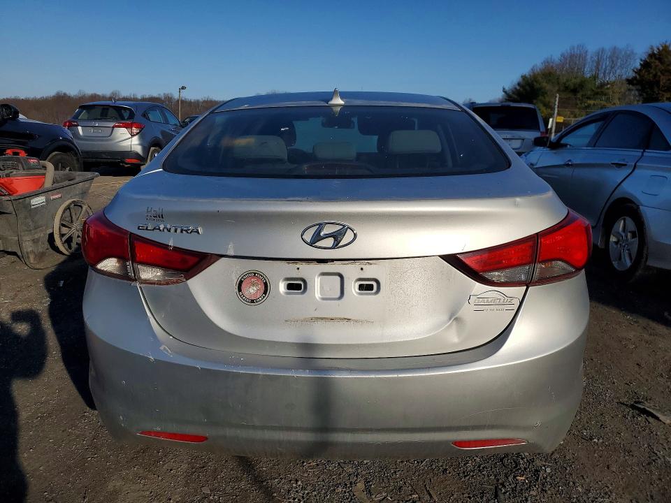2015 Hyundai Elantra VIN KMHDH4AE3FU261938 COPART salvage auction — FRONT END, Salvage Title, sold $550 on 2026-07-16 (photo 6)