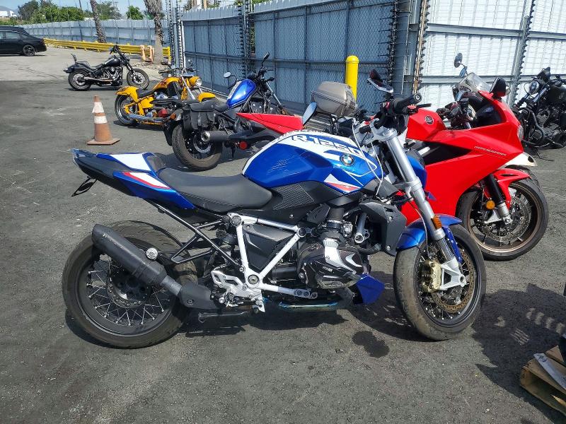 2024 BMW R 1250 VIN WB10M7304R6K36229 COPART salvage auction — FRONT END, Ca - Salvage Certificate, sold $3,250 on 2026-07-02 (photo 1)