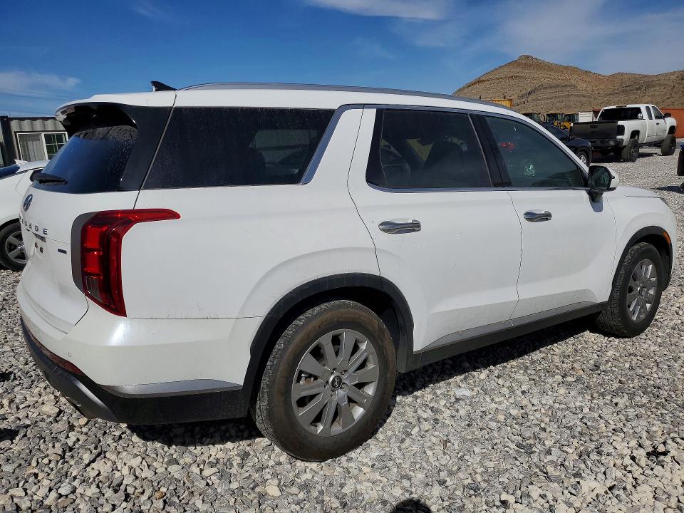 2024 Hyundai Palisade VIN KM8R2DGE3RU741867 COPART salvage auction — VANDALISM, Nv - Salvage Title, sold $10,100 on 2026-07-27 (photo 3)