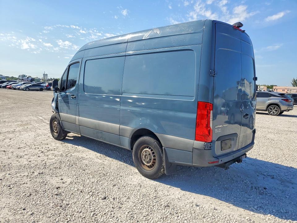 2019 Mercedes-benz Sprinter VIN WD4PF0CD5KT003981 COPART salvage auction — FRONT END, Salvage Title, sold $3,000 on 2026-07-28 (photo 2)