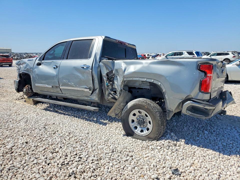 2024 Chevrolet Silverado VIN 2GC4YREY0R1202920 COPART salvage auction — SIDE, Tx - Salvage Vehicle Title, sold $70 on 2026-07-09 (photo 2)