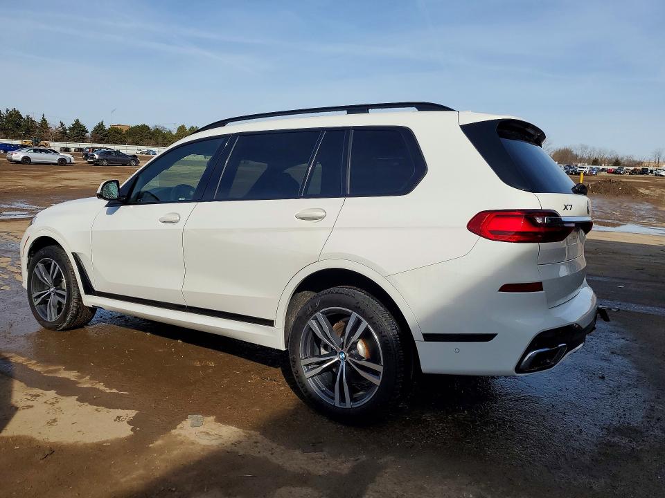 2020 BMW VIN 5UXCW2C04L9B00476 COPART salvage auction — MINOR DENT/SCRATCHES, Il - Certificate Of Title, sold $17,700 on 2026-07-28 (photo 2)