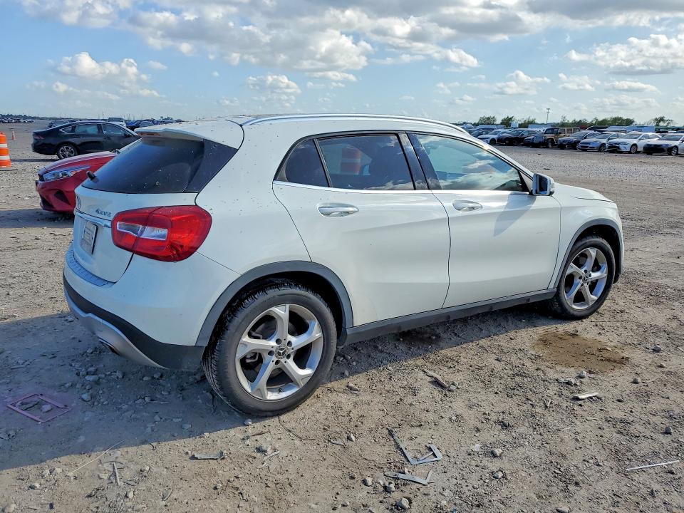 2018 Mercedes-benz Gla-klasse VIN WDCTG4GB2JJ409579 COPART salvage auction — SIDE, Tx - Salvage Vehicle Title, sold $4,000 on 2026-08-03 (photo 3)