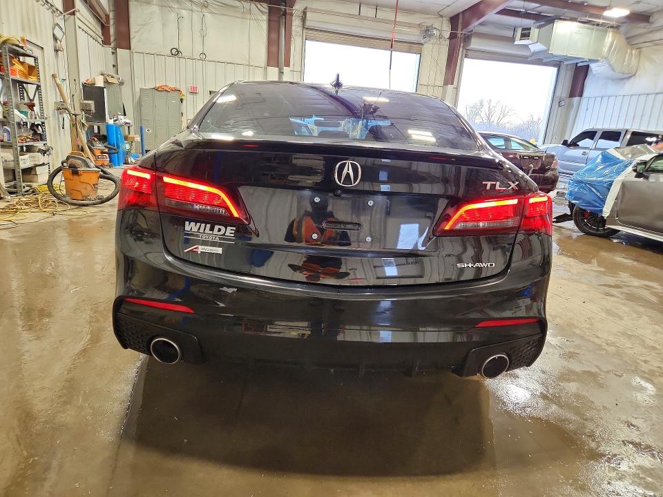 2019 Acura VIN 19UUB3F69KA001574 COPART salvage auction — FRONT END, Wi - Cert Of Title-Claim Paid, sold $10,300 on 2026-08-03 (photo 6)