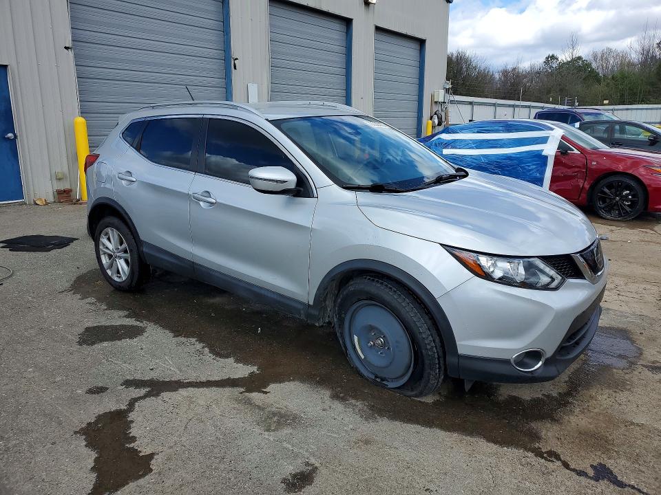 2019 Nissan Rogue sport VIN JN1BJ1CP8KW213835 COPART salvage auction — VANDALISM, Tn - Certificate Of Title, sold $2,700 on 2026-07-09 (photo 4)