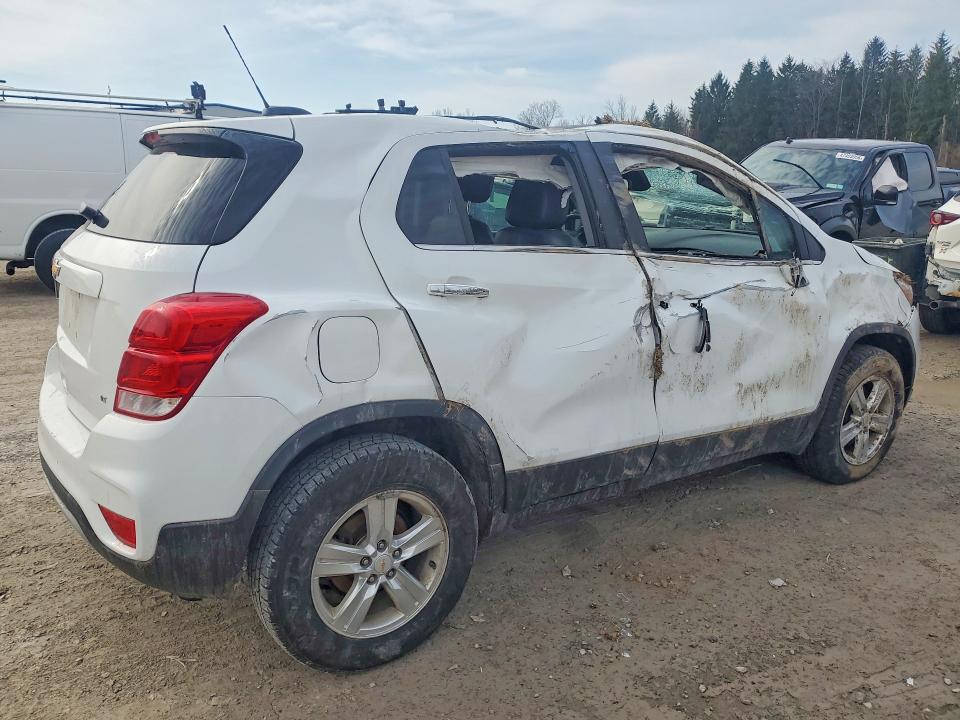 2019 Chevrolet VIN KL7CJPSB7KB830531 COPART salvage auction — SIDE, NY, sold $225 on 2026-08-03 (photo 3)
