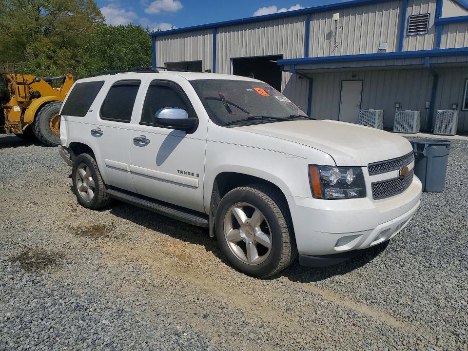 2008 Chevrolet Tahoe VIN 1GNFK130X8J100500 COPART salvage auction — REAR END, Nc - Salvage Certificate Of Title, sold $1,900 on 2026-07-02 (photo 4)