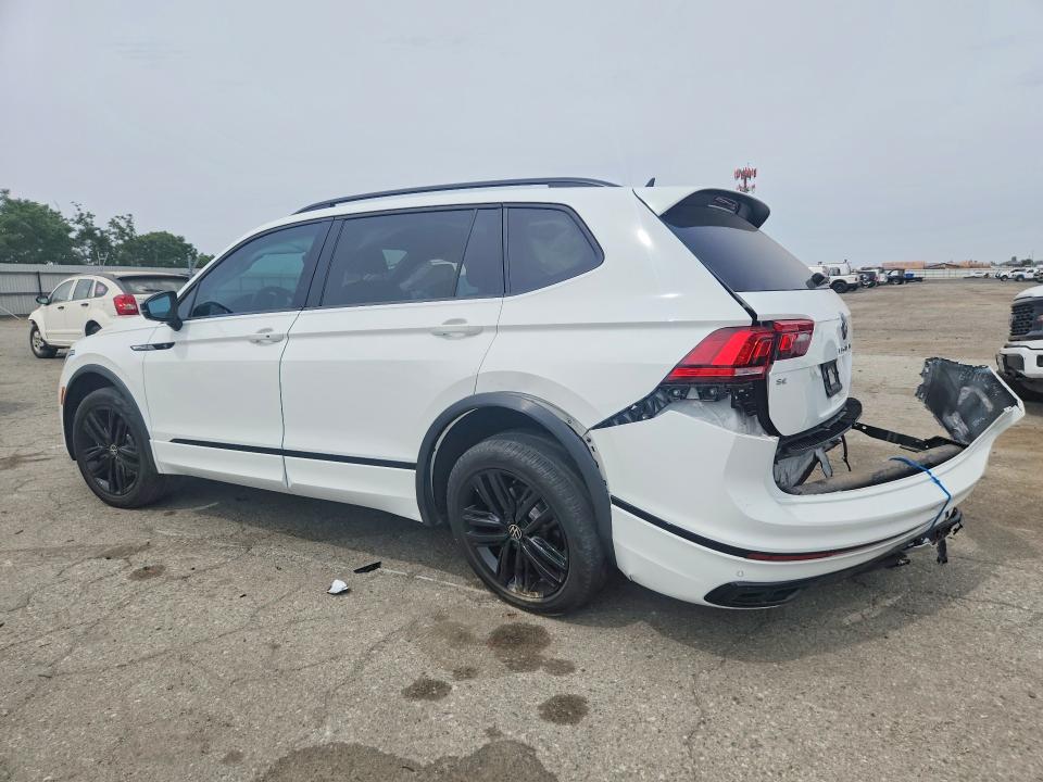 2022 Volkswagen Tiguan VIN 3VVCB7AX1NM022199 COPART salvage auction — REAR END, Ca - Salvage Certificate, sold $7,700 on 2026-07-02 (photo 2)