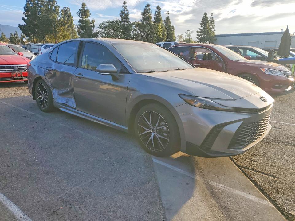 2026 Toyota VIN 4T1DAACK6TU669349 COPART salvage auction — SIDE, CA - SALVAGE CERTIFICATE, sold $17,700 on 2026-07-30 (photo 4)