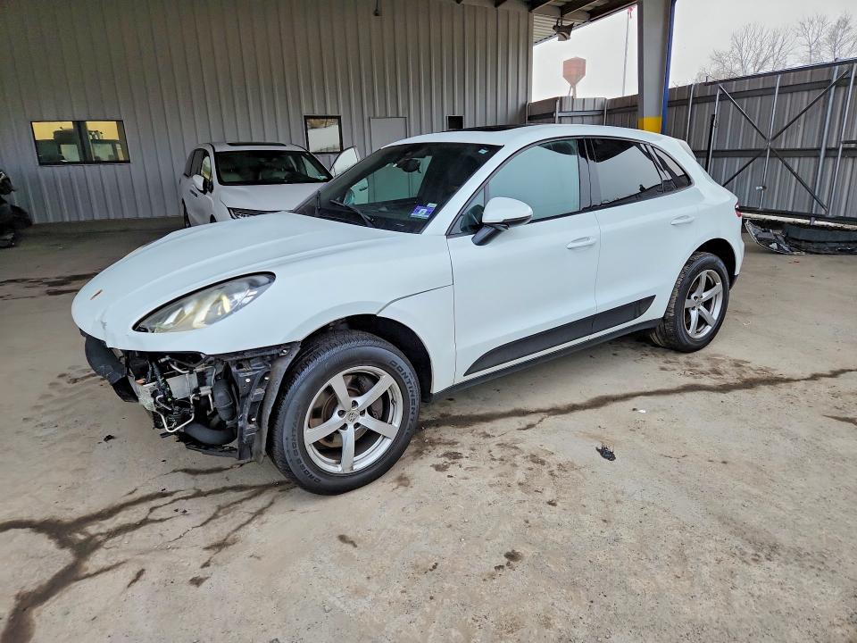 2017 Porsche Macan VIN WP1AA2A52HLB83398 — COPART salvage auction photo