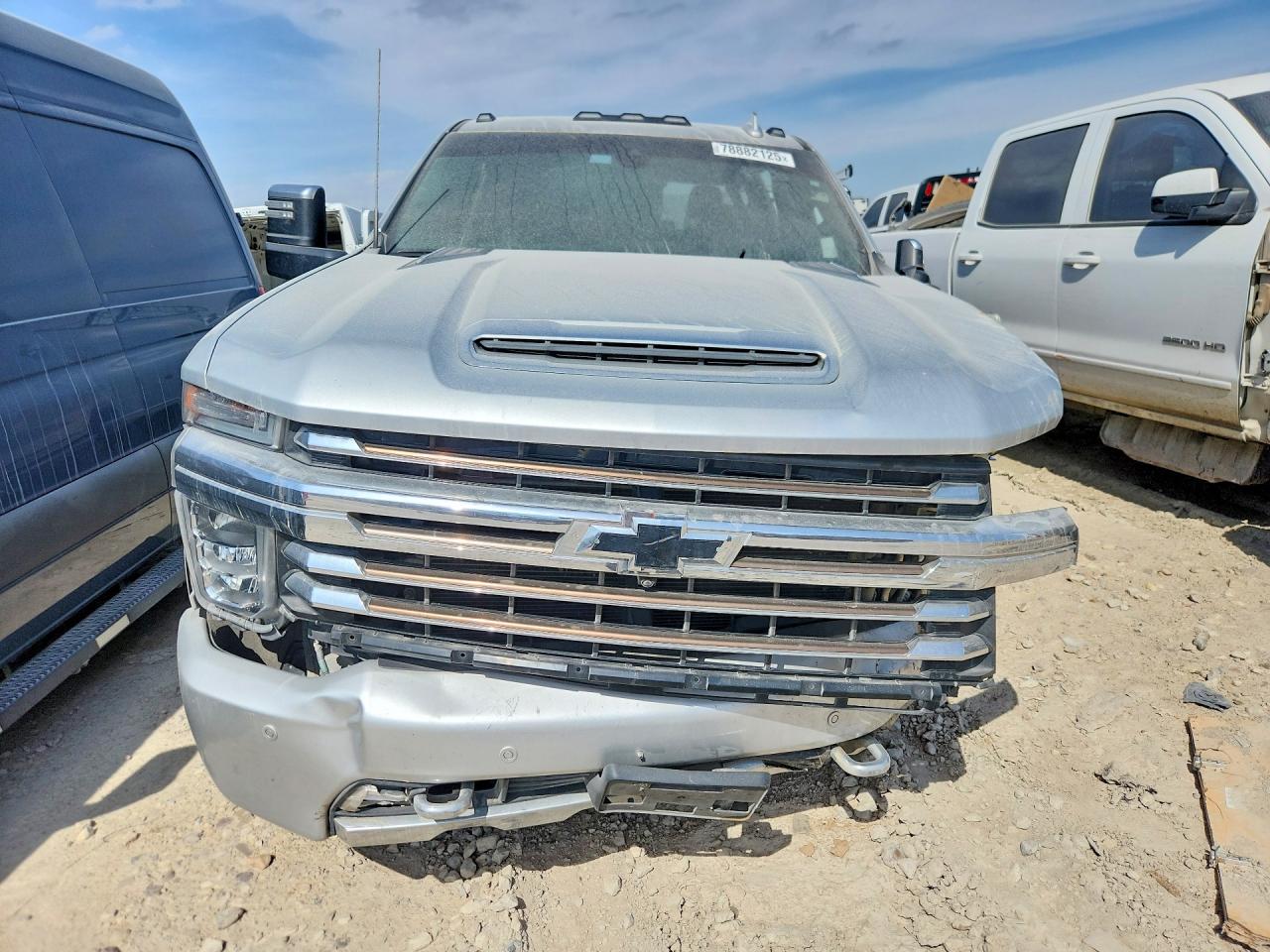 2022 Chevrolet VIN 1GC4YVEY8NF270409 COPART salvage auction — Front End, TX - SALVAGE VEHICLE TITLE, sold $16,300 on 2026-03-11 (photo 5)