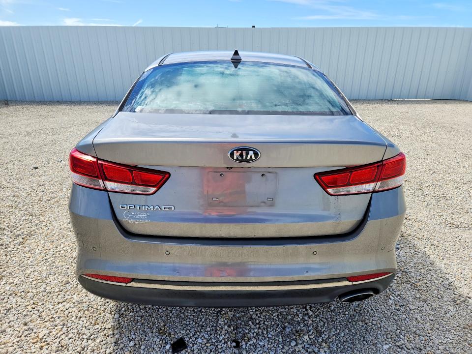 2018 Kia Optima VIN 5XXGT4L38JG229142 COPART salvage auction — MINOR DENT/SCRATCHES, Fl - Certificate Of Title, sold $1,100 on 2026-07-21 (photo 6)