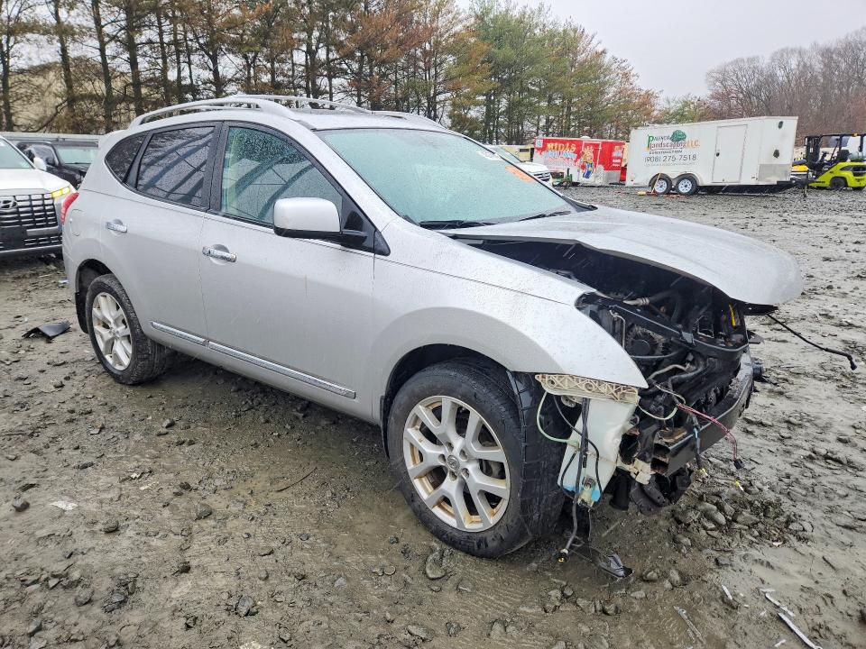 2011 Nissan Rogue VIN JN8AS5MV9BW303865 COPART salvage auction — FRONT END, Id - Salvage Certificate Of Title, sold $375 on 2026-07-27 (photo 4)