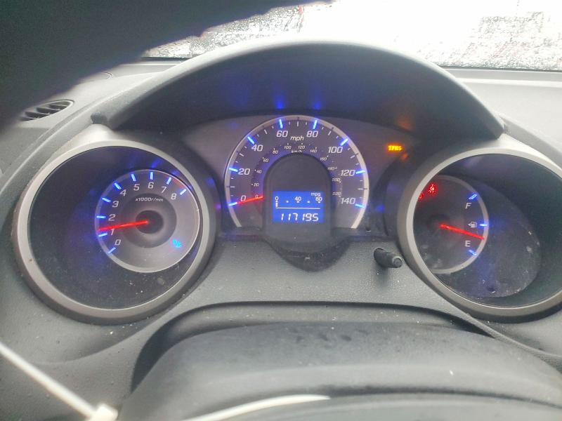 2009 Honda Fit VIN JHMGE88239S003530 COPART salvage auction — SIDE, CO - PUBLIC - SALVAGE TITLE, sold $800 on 2026-07-24 (photo 9)