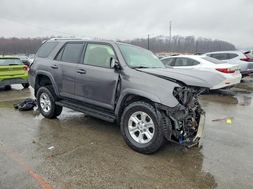 2016 Toyota 4runner VIN JTEBU5JR6G5382440 COPART salvage auction — FRONT END, Salvage Title, sold $200 on 2026-07-23 (photo 4)