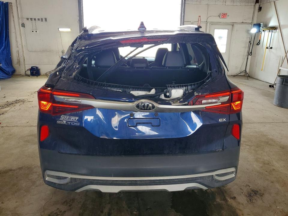2021 Kia Seltos VIN KNDERCAAXM7155981 COPART salvage auction — REAR END, Ky - Cert Of Title-Salvage, sold $3,700 on 2026-07-13 (photo 6)