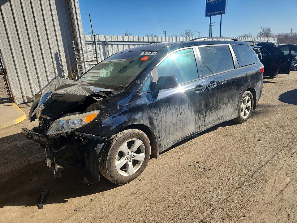 2019 Toyota Sienna VIN 5TDKZ3DC7KS998099 COPART salvage auction — FRONT END, In - Bill Of Sale - Parts Only, sold $2,200 on 2026-07-20 (photo 1)