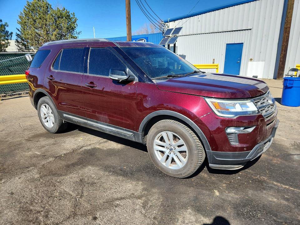2018 Ford Explorer VIN 1FM5K8D83JGA96483 COPART salvage auction — SIDE, CO - SALVAGE TITLE, sold $4,400 on 2026-07-09 (photo 4)