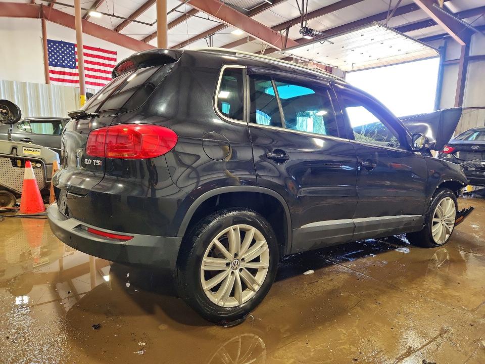 2014 Volkswagen Tiguan VIN WVGAV3AX2EW597977 COPART salvage auction — FRONT END, Salvage Title, sold $400 on 2026-07-17 (photo 3)