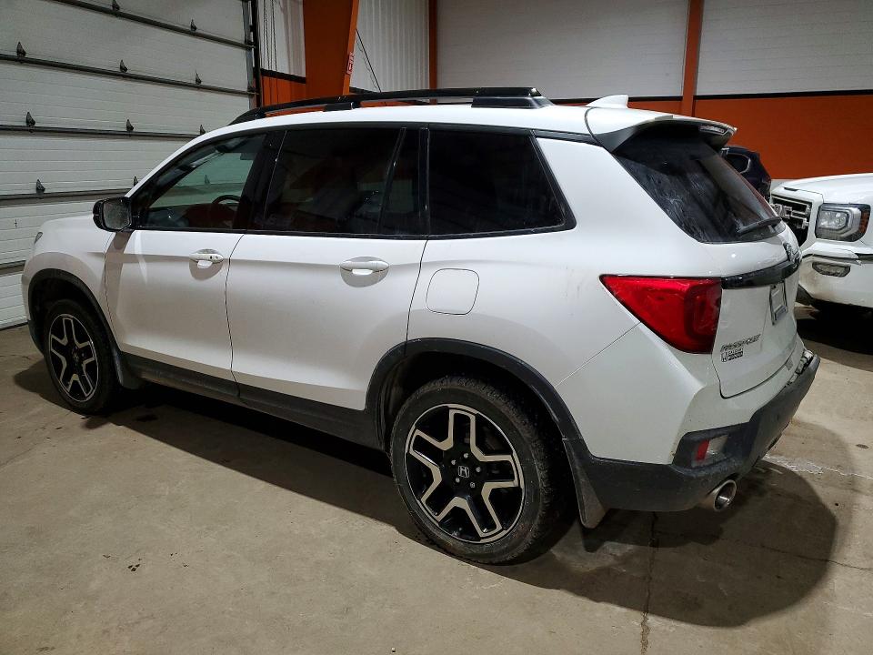 2023 Honda Passport VIN 5FNYF8H91PB503065 COPART salvage auction — FRONT END, Salvage Title, sold $6,800 on 2026-07-28 (photo 2)