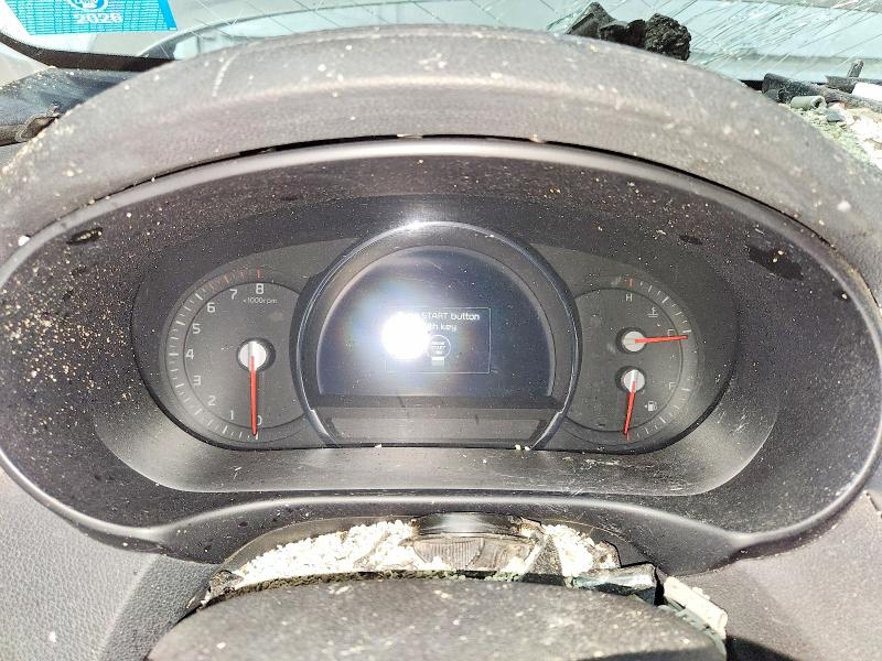 2017 Kia Sorento VIN 5XYPHDA51HG204451 COPART salvage auction — ROLLOVER, Nh - Cert Of Title-Salvage, sold $550 on 2026-07-23 (photo 9)