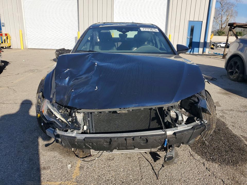 2024 Audi A6 VIN WAUE3BF28RN025517 COPART salvage auction — ROLLOVER, Ca - Salvage Certificate, sold $2,000 on 2026-07-17 (photo 5)