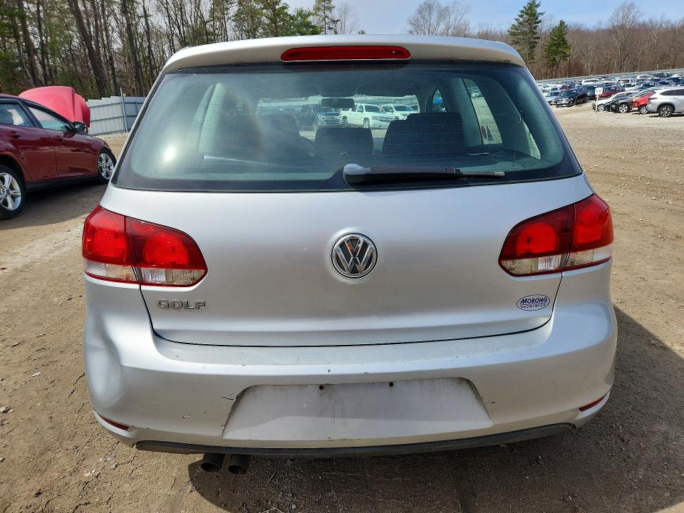 2012 Volkswagen Golf VIN WVWBB7AJXCW252715 COPART salvage auction — VANDALISM, Ma - Cert Of Title-Slvg Repair Thft, sold $200 on 2026-07-29 (photo 6)