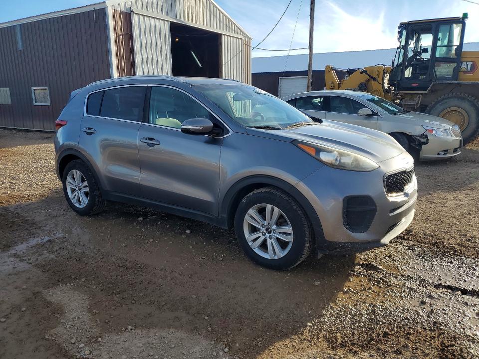 2018 Kia VIN KNDPM3AC9J7396936 COPART salvage auction — NORMAL WEAR, Sd - Certificate Of Title, sold $3,000 on 2026-07-28 (photo 4)