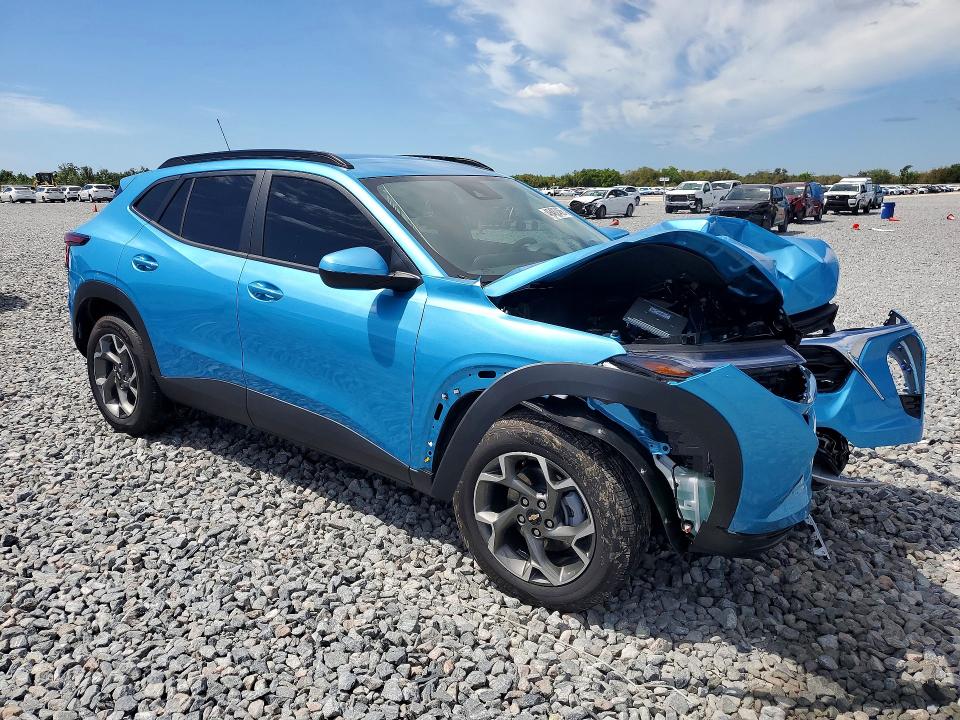 2026 Chevrolet Trax VIN KL77LHEP3TC093915 COPART salvage auction — FRONT END, FL - CERTIFICATE OF DESTRUCTION, sold $400 on 2026-07-28 (photo 4)