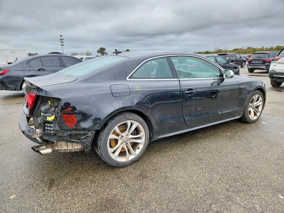 2014 Audi Rs5 VIN WAUCGAFR8EA035629 COPART salvage auction — REAR END, Ny - Mv-907A Salvage Certificate, sold $7,600 on 2026-07-06 (photo 3)