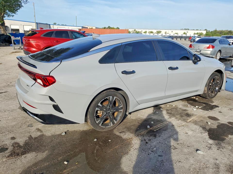 2024 Kia K5 VIN 5XXG64J26RG250567 COPART salvage auction — SIDE, Fl - Certificate Of Destruction, sold $2,400 on 2026-07-09 (photo 3)