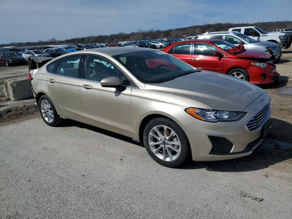 2019 Ford Fusion VIN 3FA6P0HDXKR103268 COPART salvage auction — REAR END, Ks - Cert Of Title-Salvage, sold $3,700 on 2026-07-02 (photo 4)